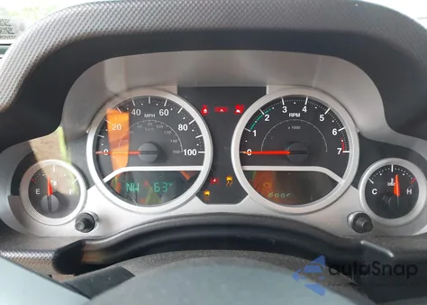 2010 Jeep Wrangler Unlimited Sahara from USA, damaged, VIN 1J4BA5H11AL130721